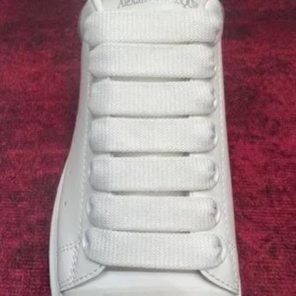 Alexander McQueen Women Sneakers - Picture 8 of 8